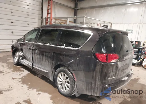 2019 Chrysler Pacifica Touring L from USA, damaged, VIN 2C4RC1BG1KR570662